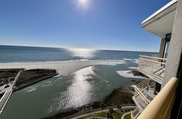 Vacances de rêve en bord de mer! Granit, inox, Plage Locker-Réservez tôt!