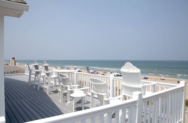 Oceanfront, Hot Tub, Game Room