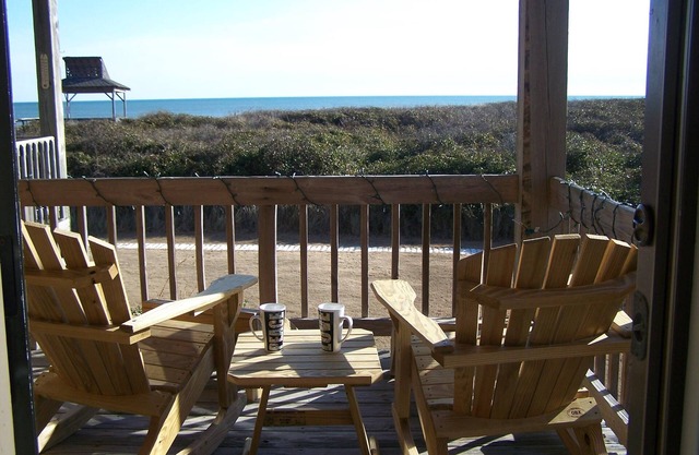 Abordable, Oceanfront à Duck !!! Parfait pour un couple ou une petite famille !!