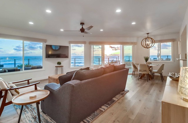Oceanfront new listing with Spectacular Views