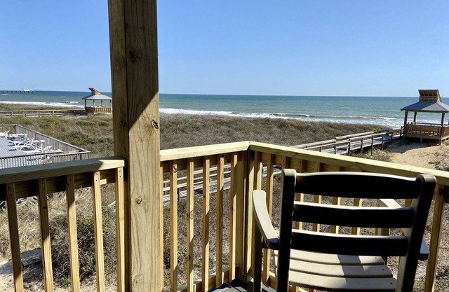 OCEANFRONT! Mise à jour 2BD / 2Bath à Duck, NC