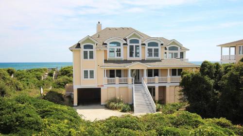 OCEANFRONT, Ocean Views, Pool, Hot Tub, PI202, Turtle Key