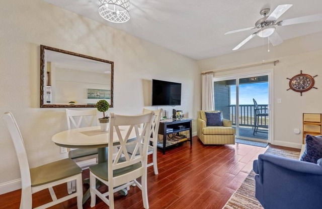 Oceanfront paradise! Family-friendly condo with perfect unobstructed beach views