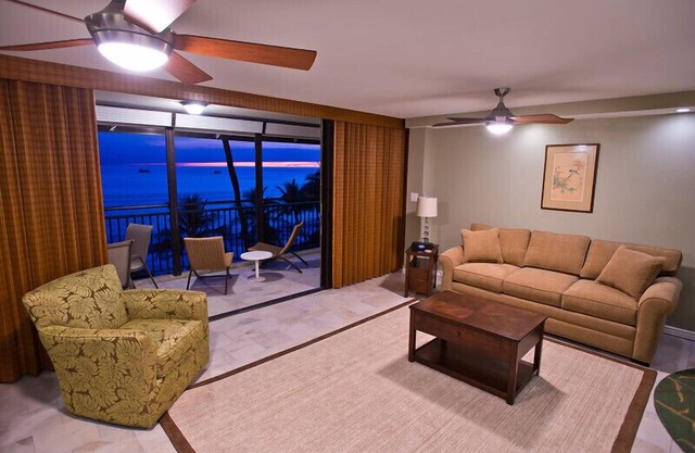 BELLE SALLE DE BAIN CONDOMINIUM OCEANFRONT ONE BEDROOM 2