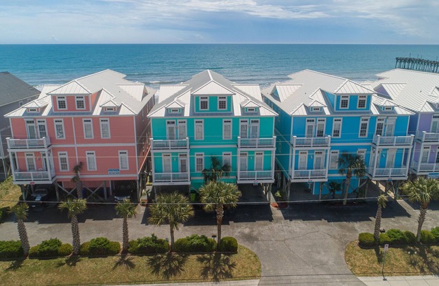 Oceanfront Townhome Villa in Surf City, NC