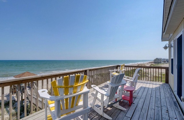 Oceanfront Home, plusieurs ponts avec accès à la plage privée