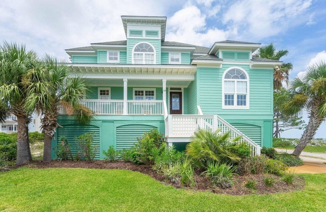 OCEANFRONT maison de luxe 5 BR dans la communauté fermée de Harbour Island