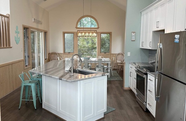 Oceanside Family Home dans le centre de Corolla Light Resort