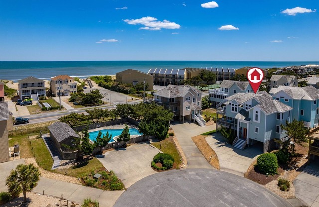 LUX Oceanside Home, Pool, Hot Tub, Games, Beach Fully Loaded, Arcade