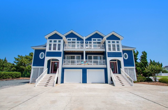 Oceanside, Hot Tub, Community Pool, BU15, Beach Bal