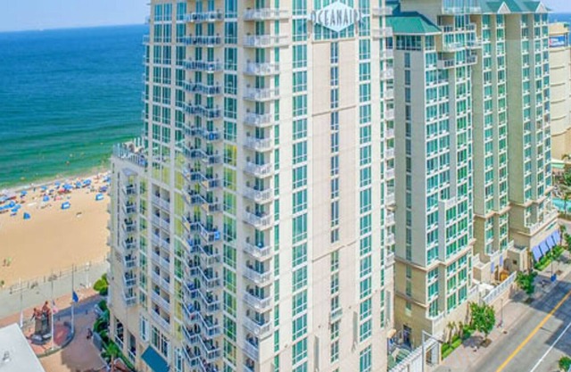 Oceanview Suite with double beds and balcony