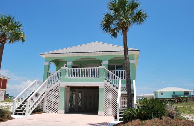 Oh The Views, Hear the Surf, White Sandy Beach