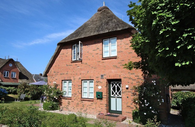 Ohl Dörp 49, No. 3 - House half in Wrixum under thatched roof with 3 rooms and 90 sqm