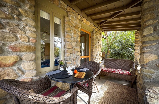 Ojai Garden Cottage - Classique, paisible - mais en ville - allez partout!
