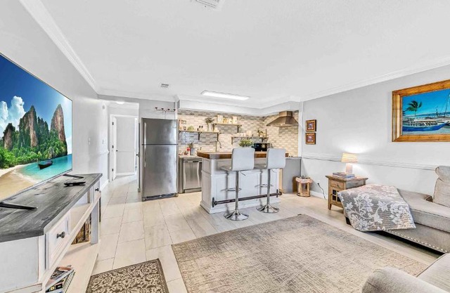 Okaloosa Island 1BR Condo by White Sand Beach