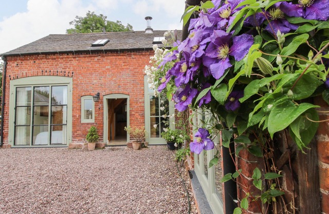 Old Coach House, SHRAWARDINE