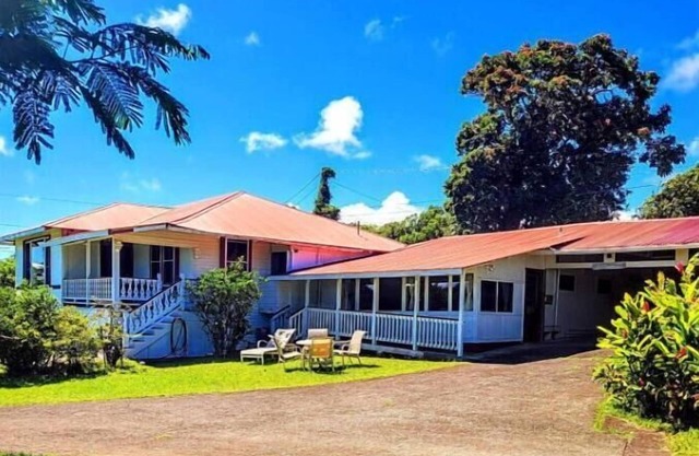 Old Hawaii's Rustic Charm