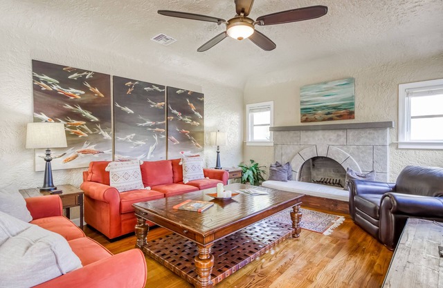 Old Northwood Mission Home with Alfresco Patio & AC - Snowbird-Friendly