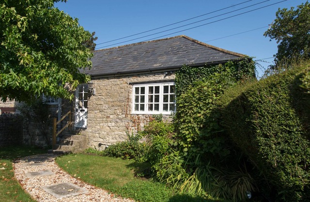 Old Stone Gardeners Cottage à Somerset avec paisible jardin isolé