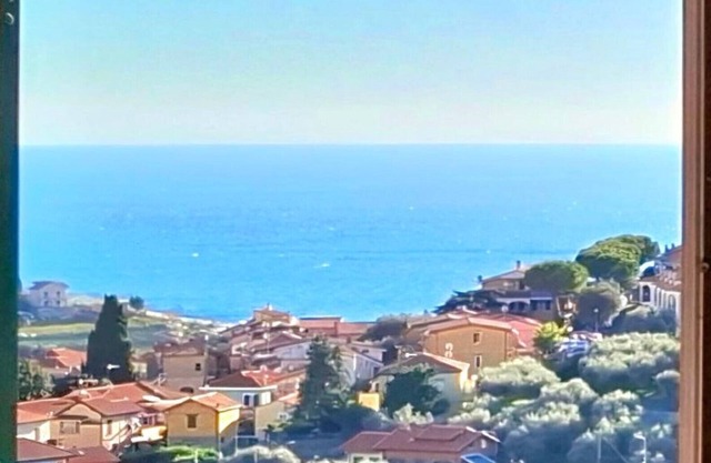 FABULEUX VACANCES DANS LA MAISON EN PIERRE AVEC VUE MER