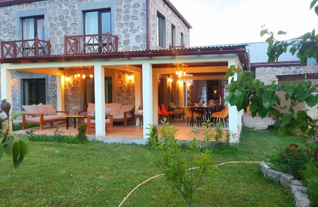 Old Tatev Guesthouse