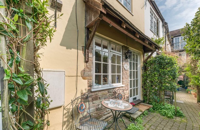 Old Town Cottage, LUDLOW