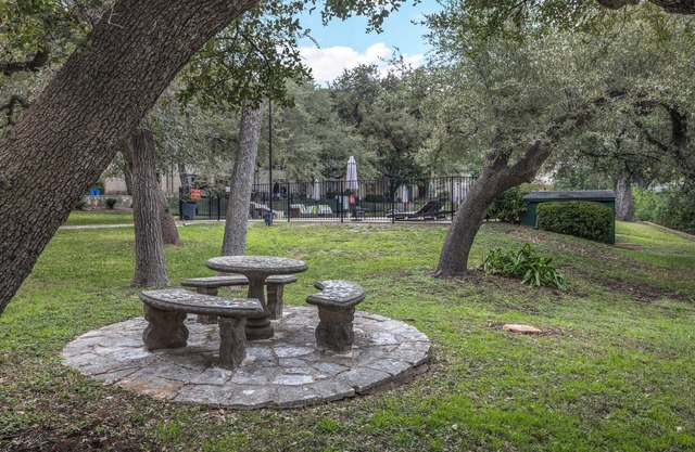 Old West Austin two Bedroom Charmer