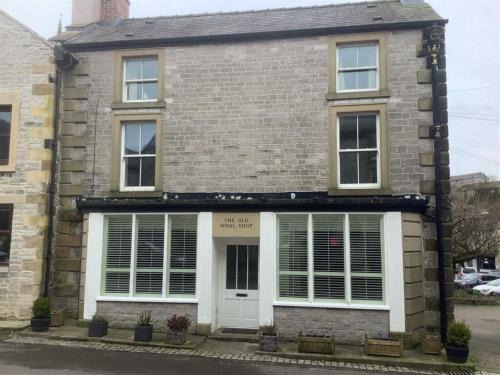 Old Wool Shop.
