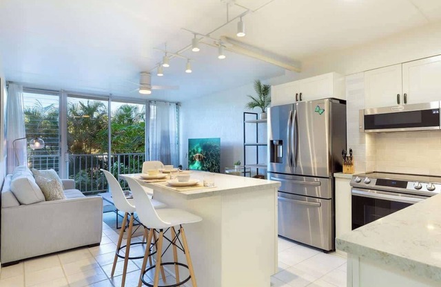 'Olina NEW (PKC 106) ~ 3 BR ~ Ground Floor ~ Pool