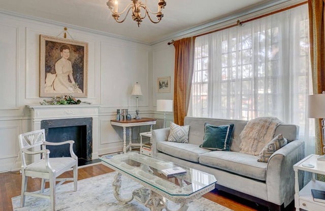 “Olive”-Tranquil Apartment in historic Belhaven.