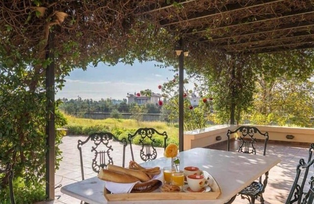 Olive Tree Villa-Kalamata Serene Retreat