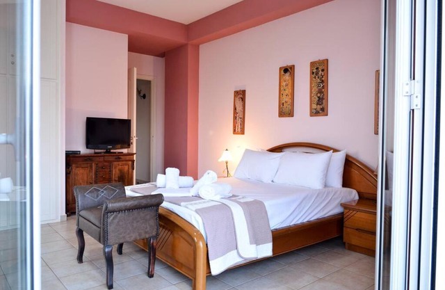 Olive Villa