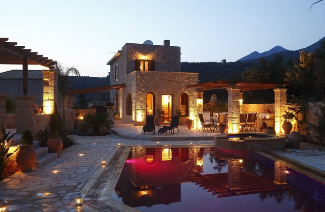 Olympia Villas