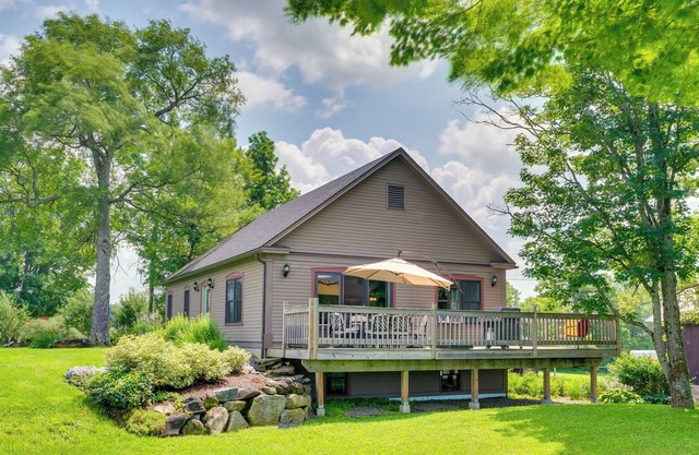 NOUVEAU! Hardwick Home sur les sentiers de motoneige et de randonnée!