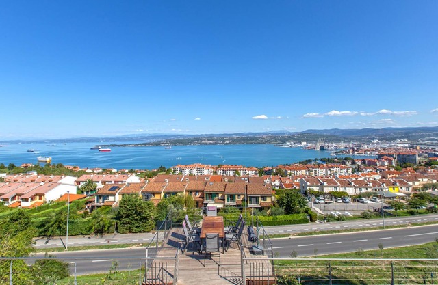 On the Adriatic coast of Slovenia, this comfortable vacation home with swimming pool and sea view we