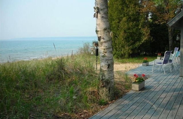 Meilleur emplacement, SUR LA PLAGE. frontières Whitefish Dunes State Park
