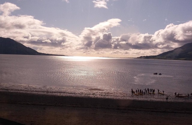 Sur la plage. maison de ville victorienne avec les meilleures vues de Carlingford Bay