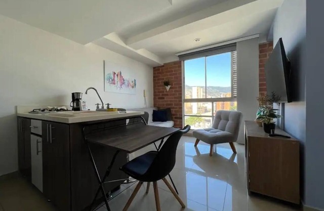 One Bed Apartment with amazing views of Medellin