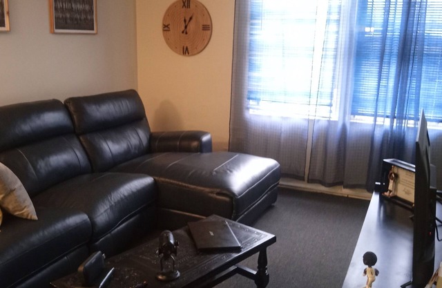 One bed full bath located in downtown Detroit MI, Next to casino and club areas
