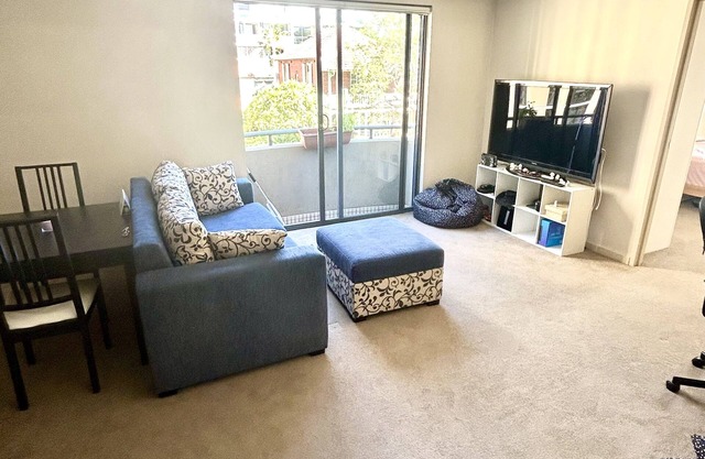 One bedroom apartment in North Sydney