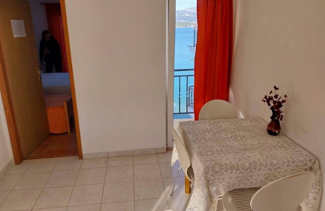 Appartement d'une chambre prés de la plage Baie Pjestata, Peljesac (A-24021-c)