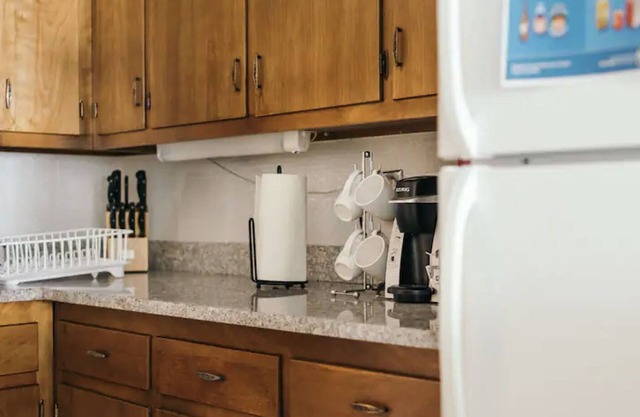 One Bedroom In Dyker Height Brooklyn