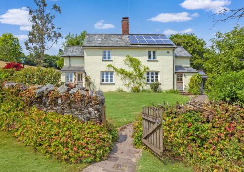 One Lower Spire Cottage Liscombe