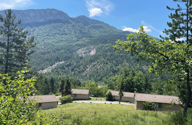 Une de nos villas dans un hameau composé de 6 villas + 1 gîte dans notre Mas,