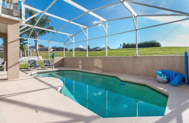One of the best located villas, with unique views of the 5th & 6th fairways,