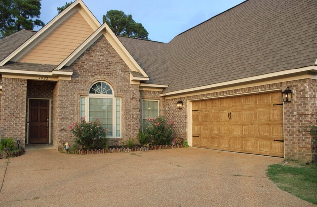 Only 7mins from ole miss stadium!!!