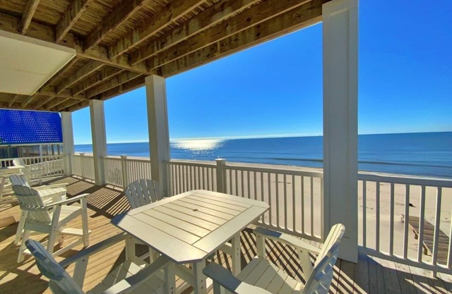 Massive Discounts for May! A Luxury Beachfront Escape