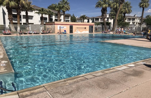 Opulent Desert Oasis @ Las Palmas Resort