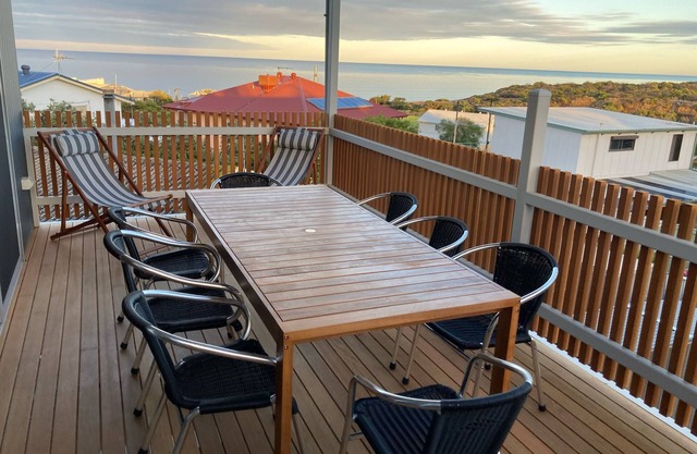 Orana Beach House @ Maslin's Beach