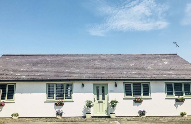 Orchard Cottage, HALKYN